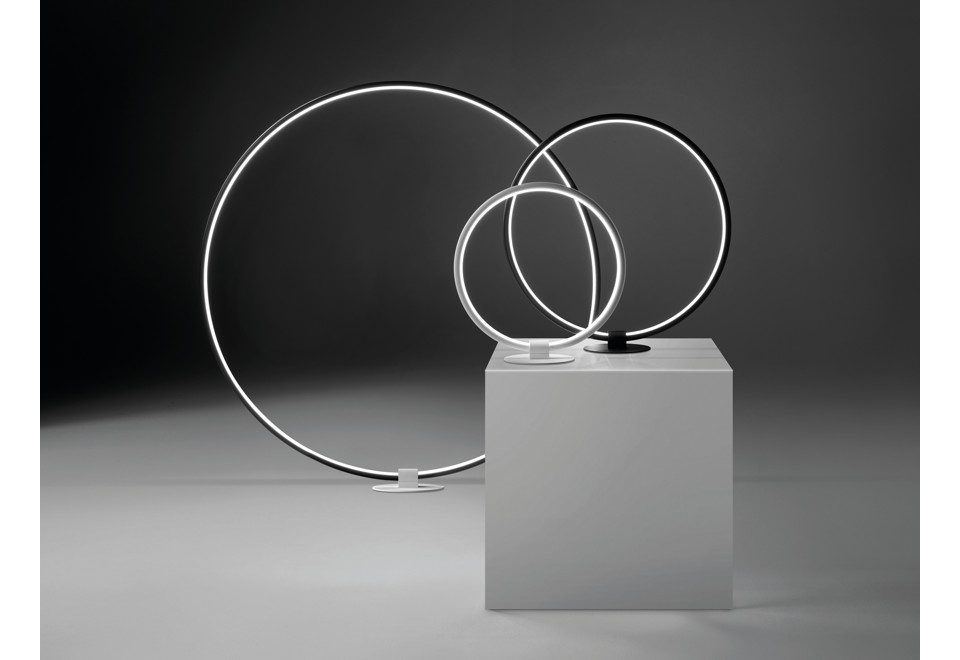 prima foto LANCIA TONDA Lampada da terra a LED