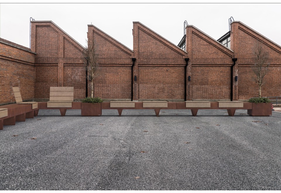 terza foto NORSE LWS Panchina modulare in acciaio Corten™ con schienale