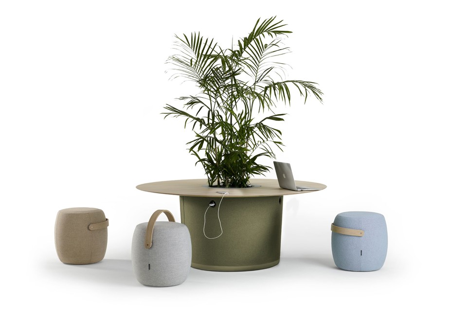 terza foto ON POINT Tavolo / vaso