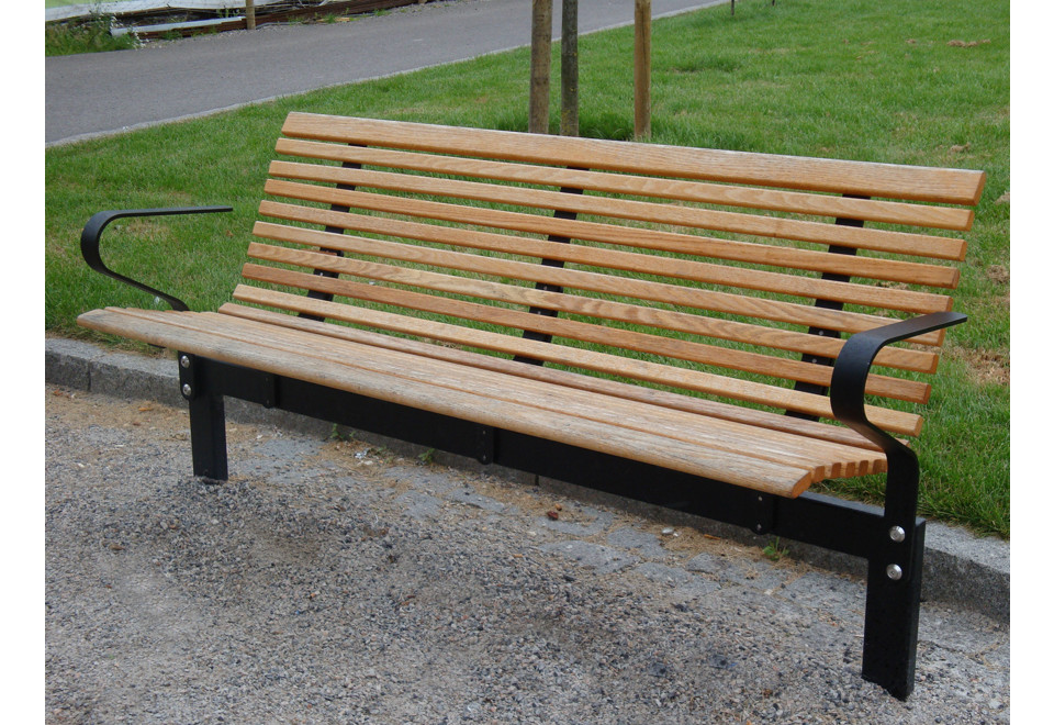 terza foto NO2 Panchina in legno con braccioli