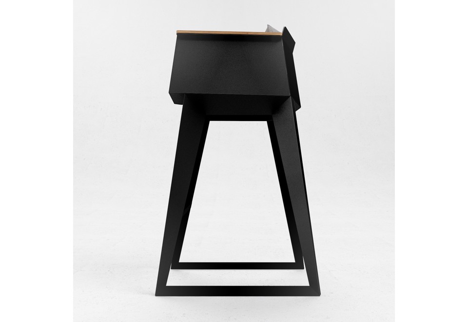 terza foto E4 Sgabello alto da bar