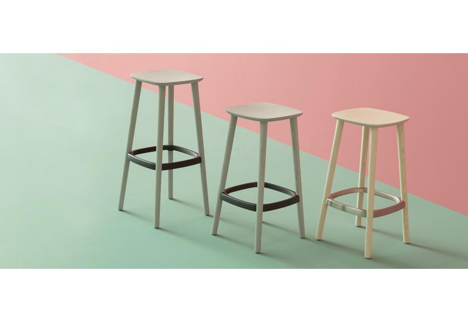 seconda foto BABILA Sgabello in legno