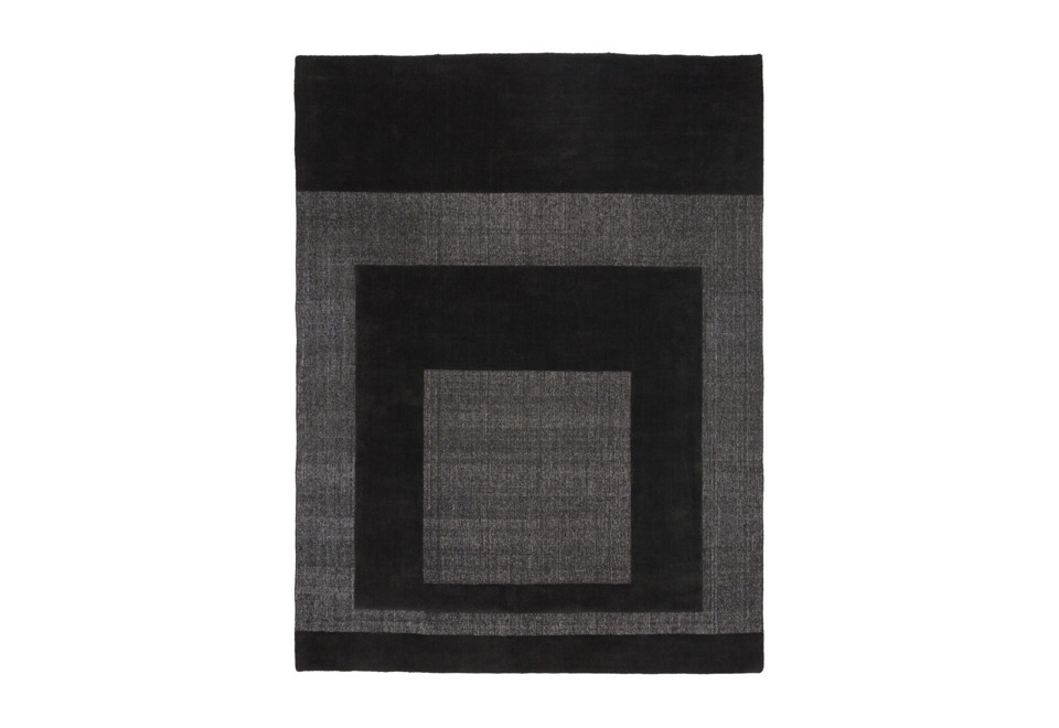 prima foto CUT OUT MONOCROMO 2.0 Tappeto fatto a mano su misura